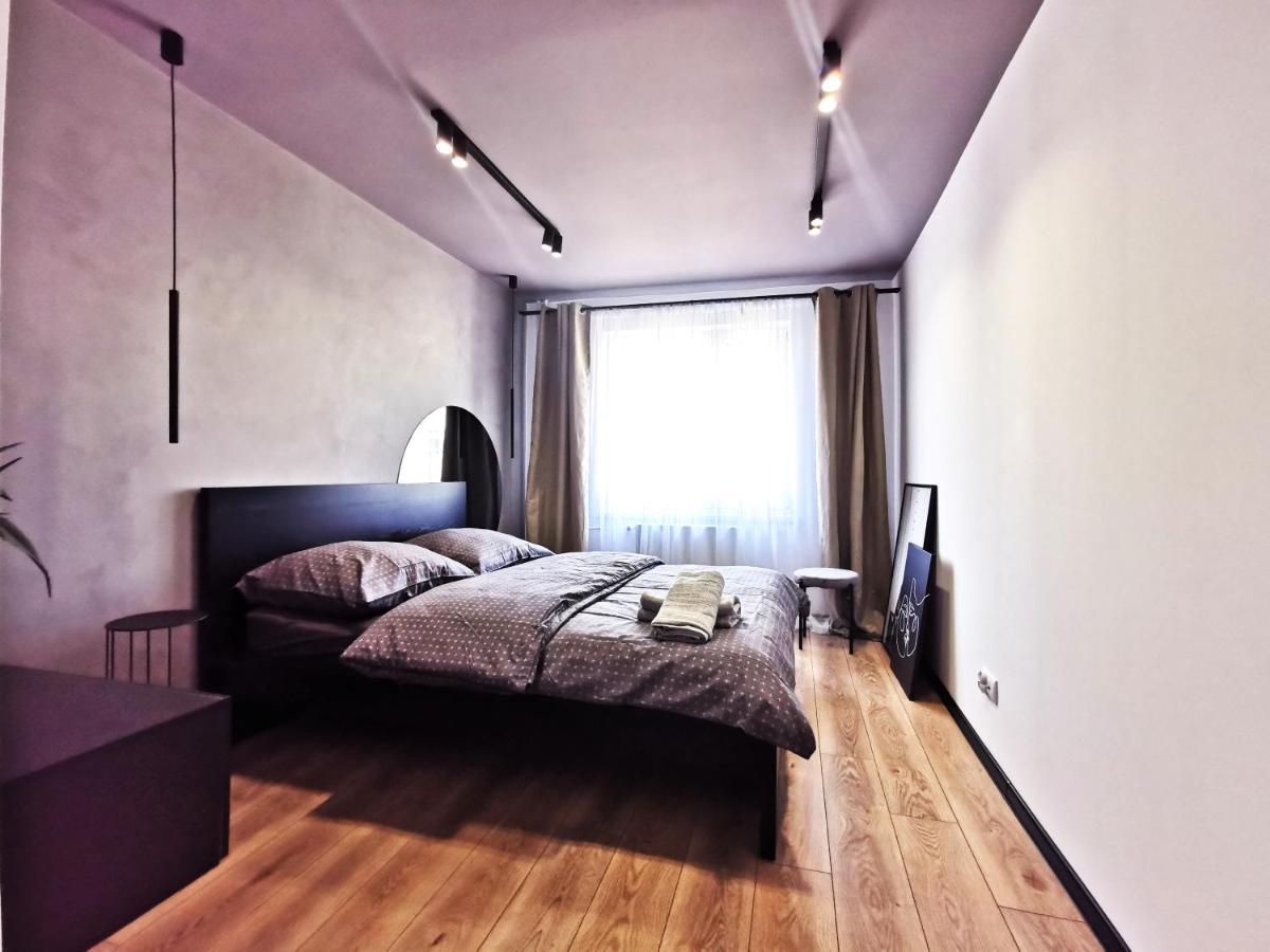 Gliniana Apartment ~ Self Check-In 24H ~ Lift 브로츠와프 외부 사진